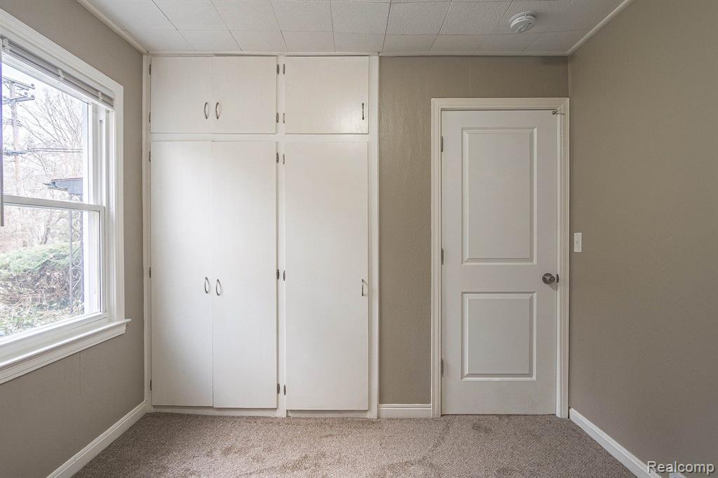 16010 West 13 Mile Road Beverly Hills, MI 48025 - Photo 11 of 21