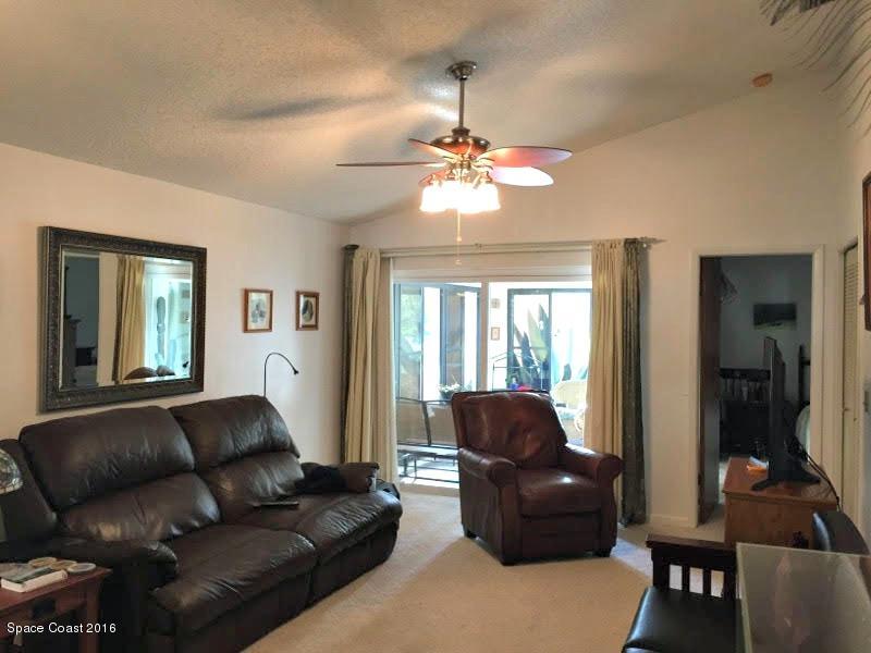 357 Myrtlewood Road Melbourne, FL 32940 - Photo 2 of 17 Epler great room