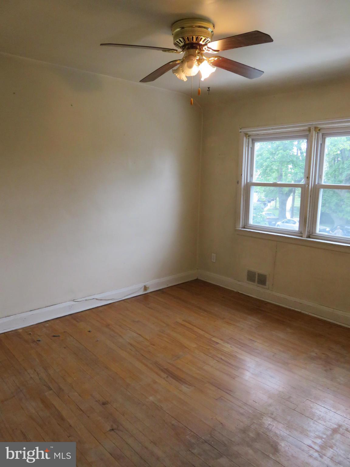 8626 Rock Oak Road Baltimore, MD 21234 - Photo 5 of 12 Bedroom (Master)