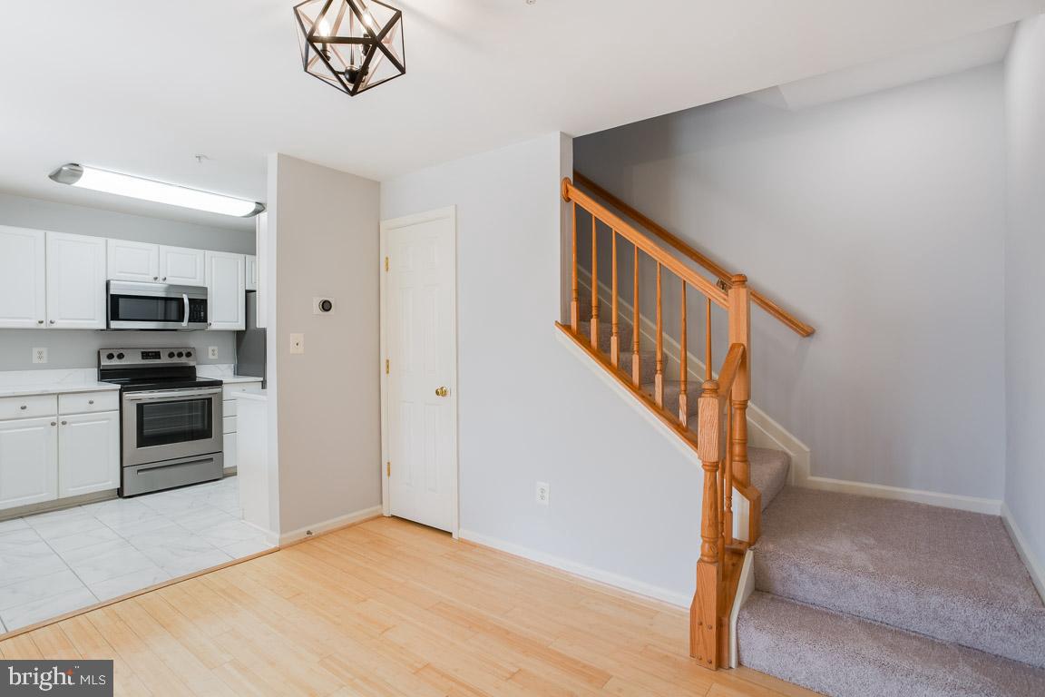 12093 Trumbull Way, Unit 20931 Reston, VA 20190 - Photo 13 of 32 Gallery Image 13