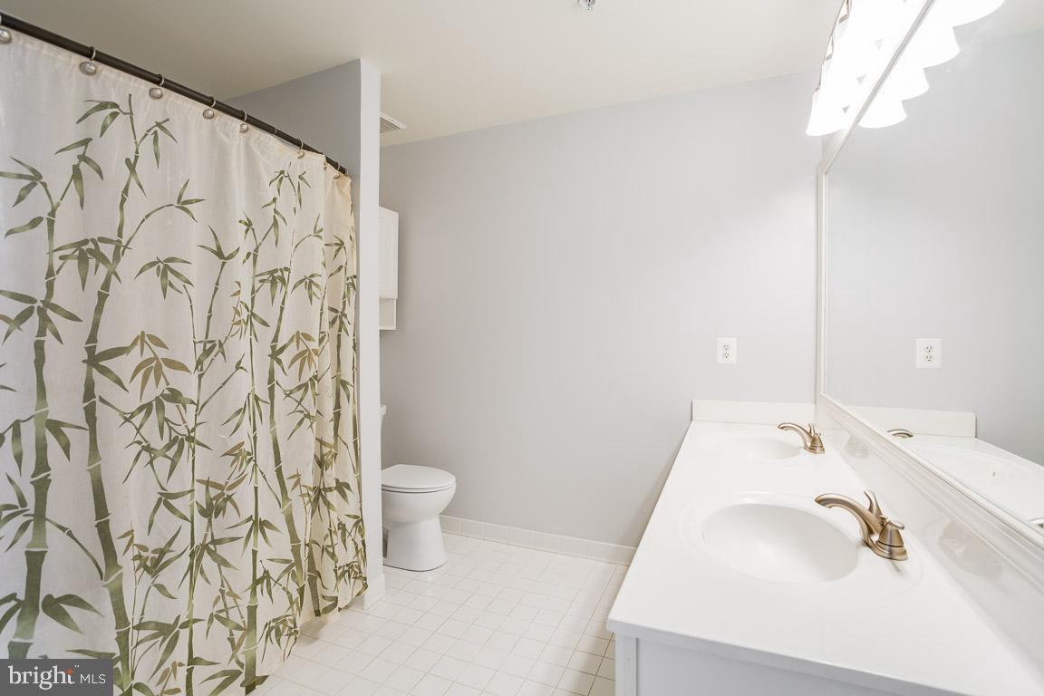 12093 Trumbull Way, Unit 20931 Reston, VA 20190 - Photo 24 of 32 Gallery Image 24