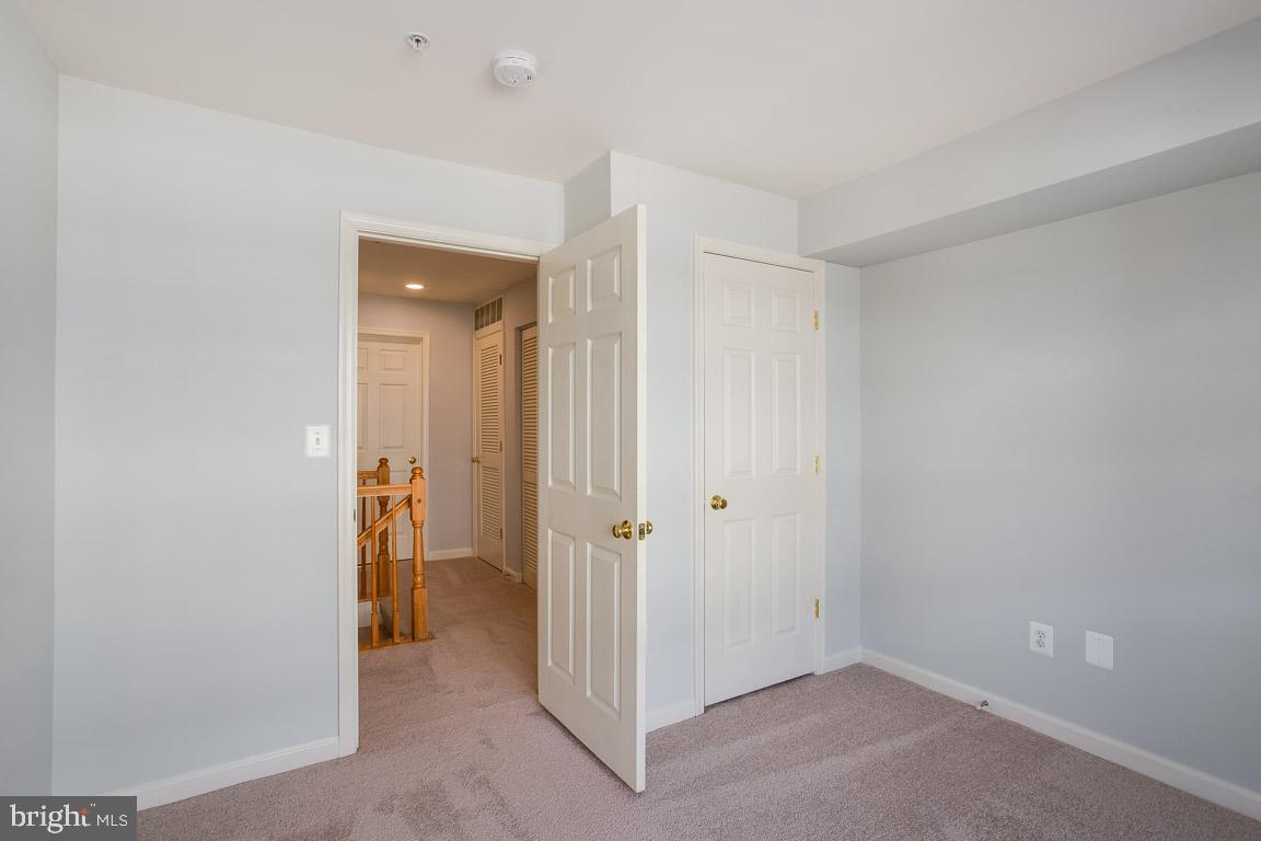 12093 Trumbull Way, Unit 20931 Reston, VA 20190 - Photo 27 of 32 Gallery Image 27