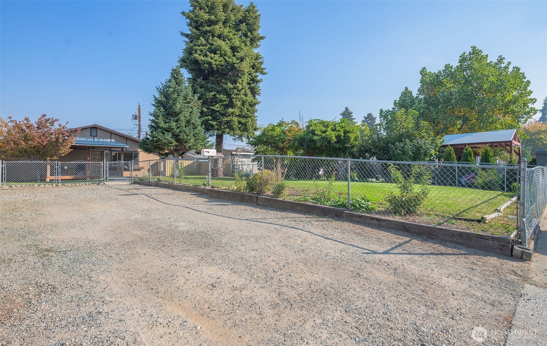 815 Kittitas Street Wenatchee, WA 98801 - Photo 4 of 12 a view of house with outdoor space