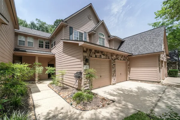 $2,400 | 23 Endor Forest Place, The Woodlands, TX 77382