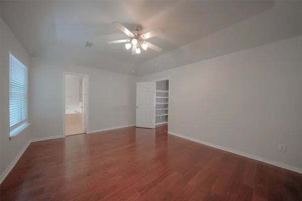 $2,400 | 23 Endor Forest Place, The Woodlands, TX 77382