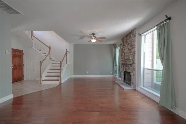 $2,400 | 23 Endor Forest Place, The Woodlands, TX 77382