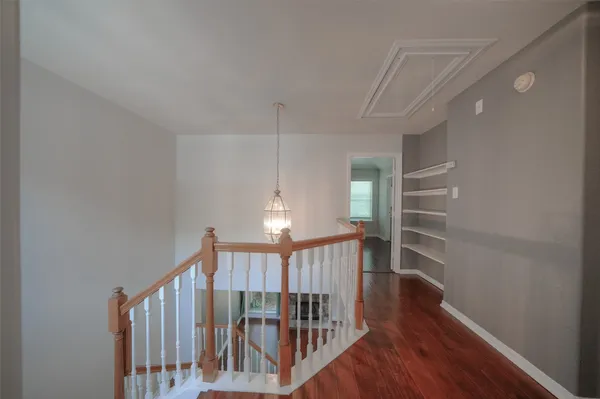 $2,400 | 23 Endor Forest Place, The Woodlands, TX 77382