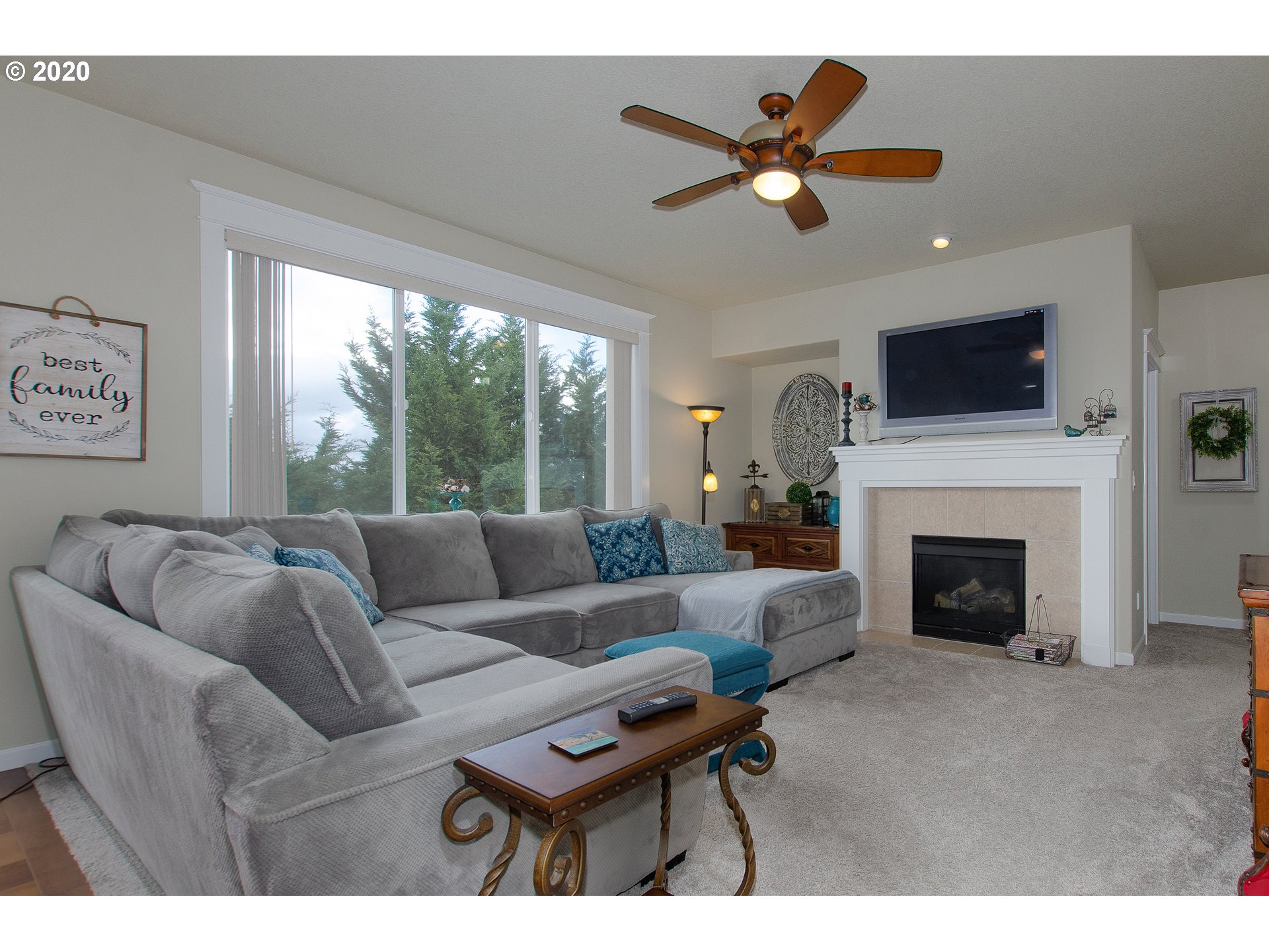 2700 Northeast 161st Street Ridgefield, WA 98642 - Photo 13 of 32 Family Room
