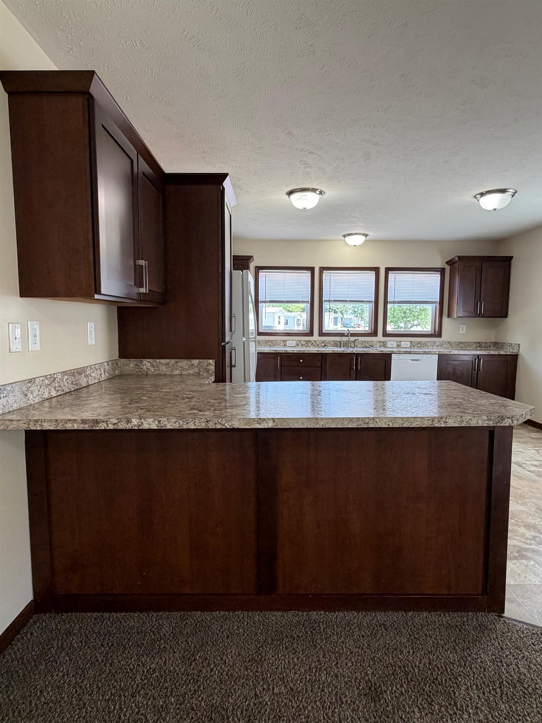 135 East Maple Street, Unit 135 Reedsburg, WI 53959 - Photo 4 of 40