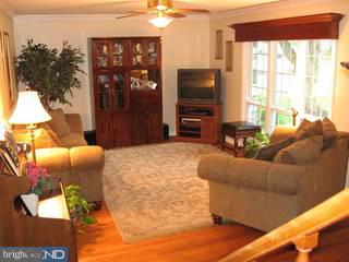 72 Stahl Road Southampton, PA 18966 - Photo 2 of 6 Gallery Image 2