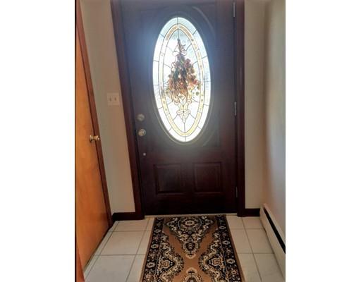 108 Lyons Street Springfield, MA 01151 - Photo 24 of 27