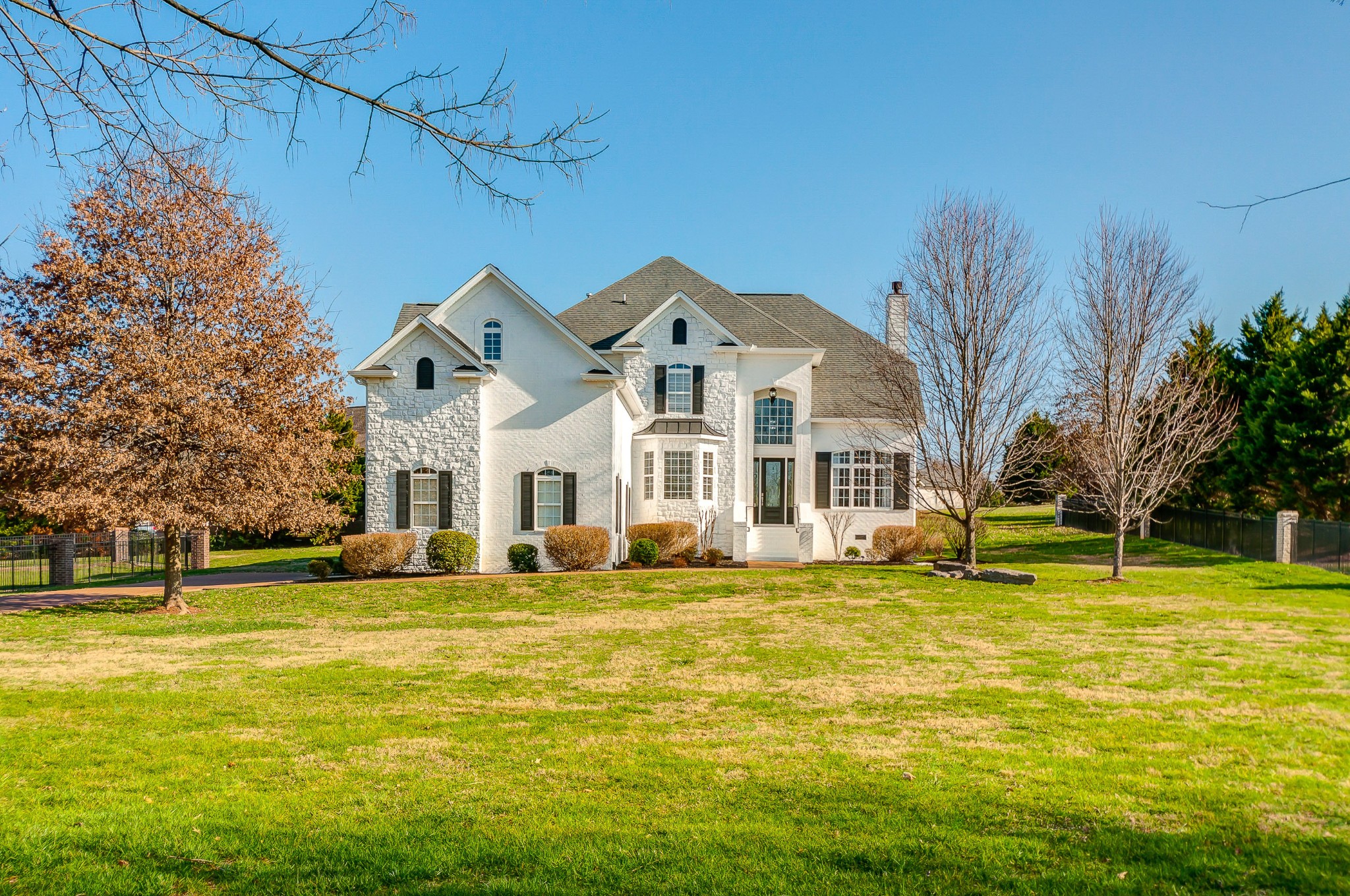 1413 Hunter Road Franklin, TN 37064 - Photo 2 of 50 Gallery Image 2