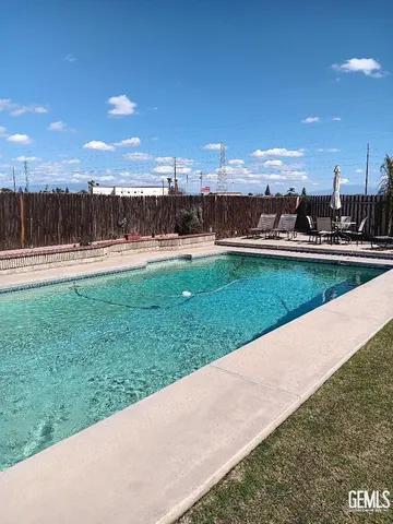 $499,900 | Undisclosed Address, Bakersfield, CA 93312