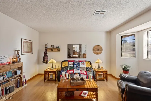 $1,150,000 | 1016 Santa Helena Avenue, Henderson, NV 89002