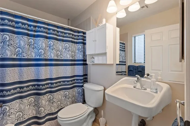 $1,150,000 | 1016 Santa Helena Avenue, Henderson, NV 89002