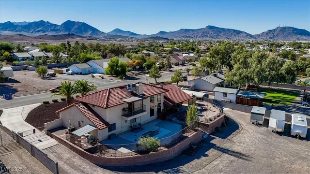 $1,150,000 | 1016 Santa Helena Avenue, Henderson, NV 89002
