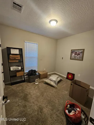 $284,000 | 15 South Town Lane, Purvis, MS 39475