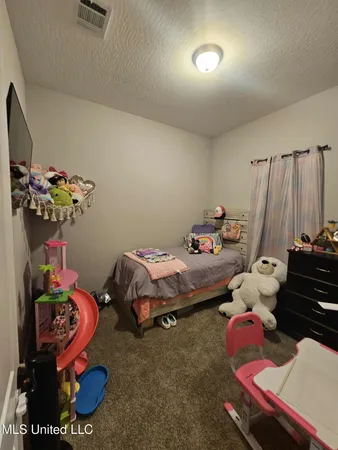 $284,000 | 15 South Town Lane, Purvis, MS 39475