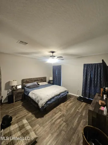 $284,000 | 15 South Town Lane, Purvis, MS 39475