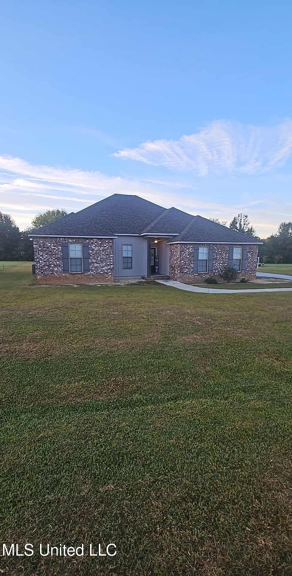 15 South Town Lane Purvis, MS 39475 - Photo 6 of 26 566552186_825710630014257_24081719704477
