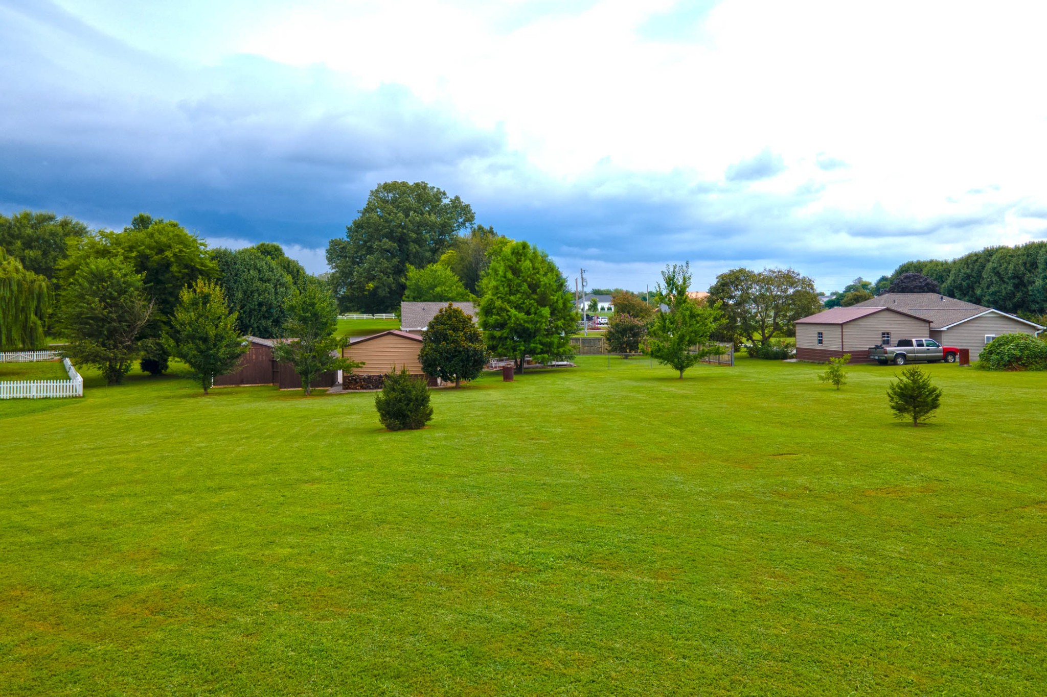4971 Hyde Road Springfield, TN 37172 - Photo 30 of 36 a view of a garden with houses