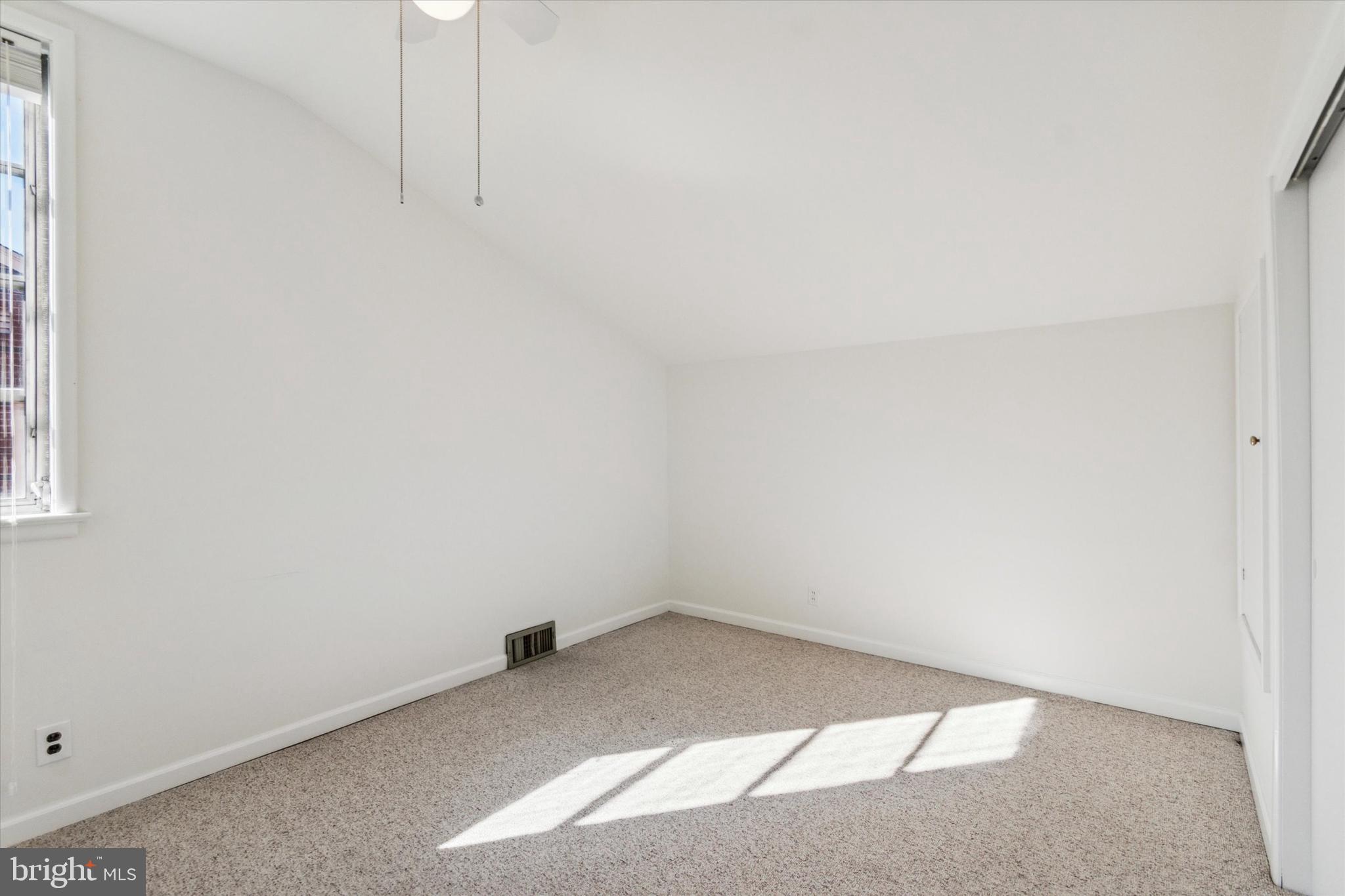 864 Beechwood Road Havertown, PA 19083 - Photo 23 of 28 Bedroom 3