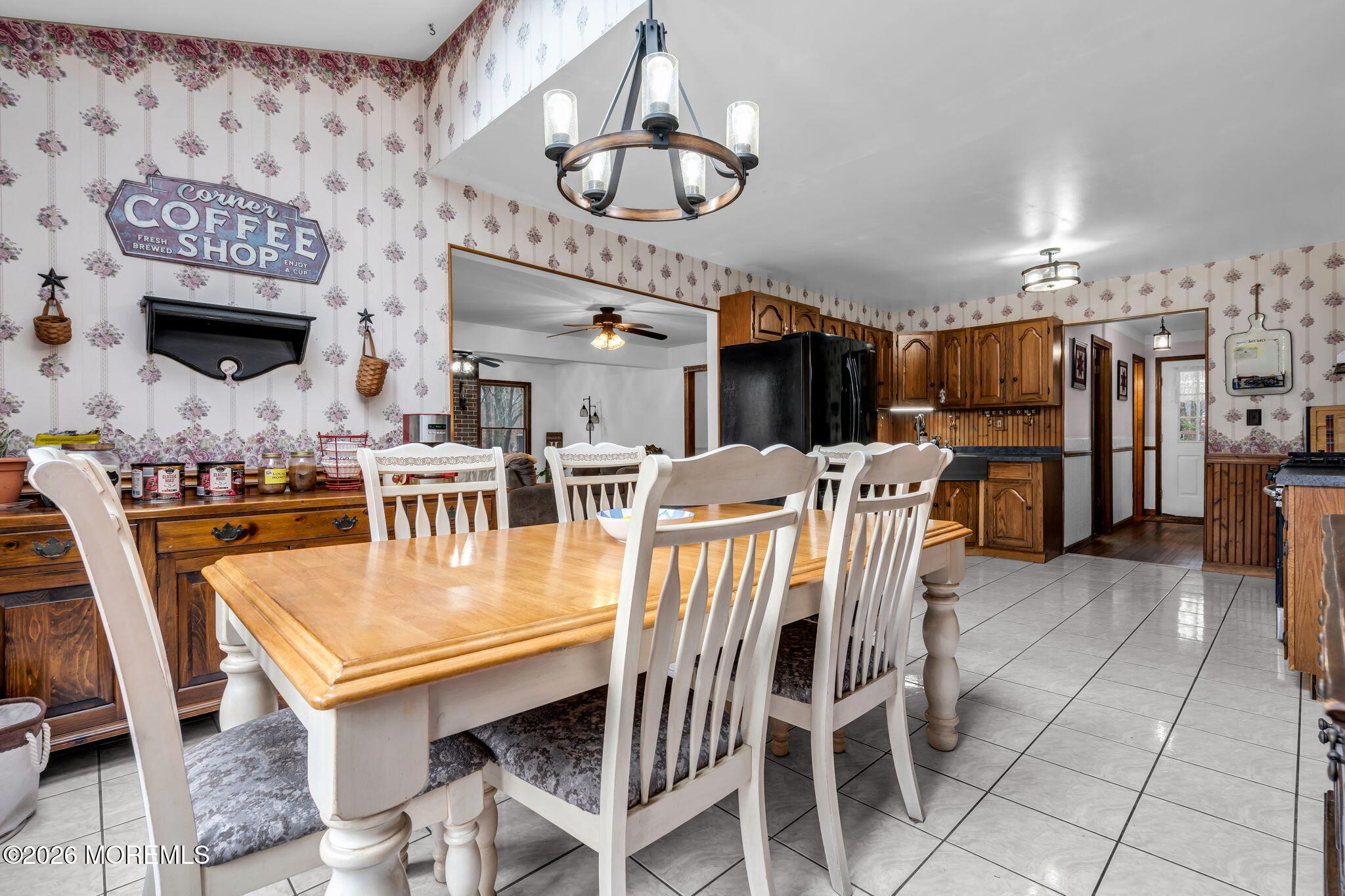 106 Vienna Road Howell, NJ 07731 - Photo 4 of 59 16-web-or-mls-DSC07899
