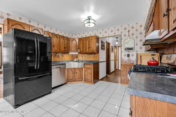 $1,075,000 | 106 Vienna Road, Howell, NJ 07731
