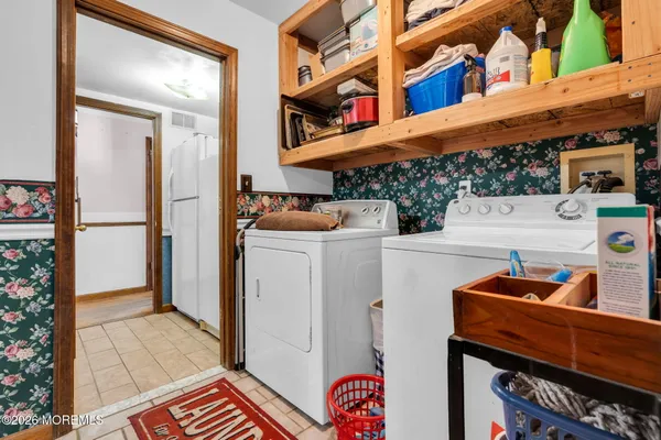 $1,075,000 | 106 Vienna Road, Howell, NJ 07731