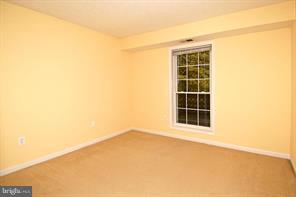 10085 Oakton Terrace Road Oakton, VA 22124 - Photo 22 of 30
