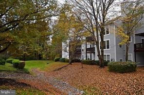 10085 Oakton Terrace Road Oakton, VA 22124 - Photo 29 of 30