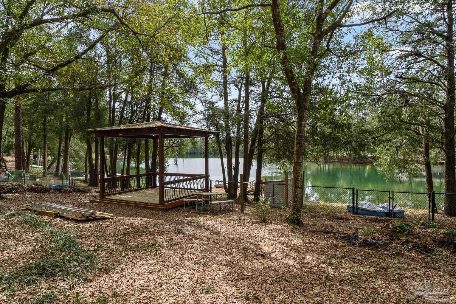 5029 East Lake Road Milton, FL 32583 - Photo 5 of 27 Gallery Image 5
