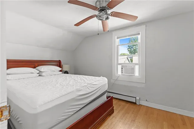 $2,850 | 35 Pope Street, Newport, RI 02840