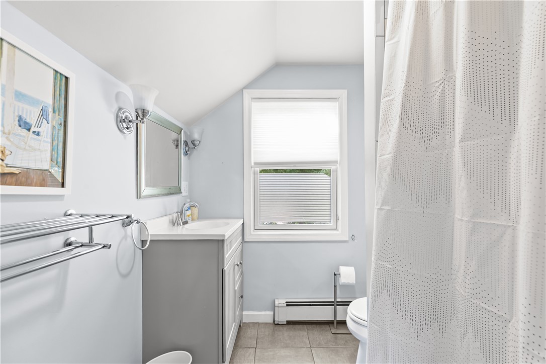 35 Pope Street Newport, RI 02840 - Photo 24 of 29