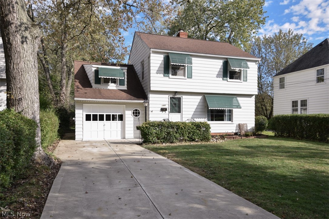 1495 Edgefield Road Lyndhurst, OH 44124 - Photo 1 of 8 Gallery Image 1