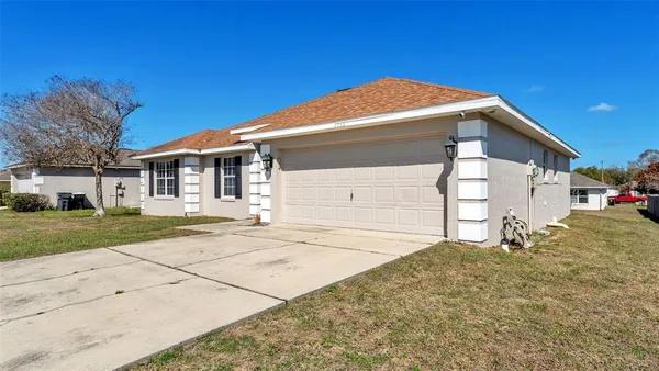 $349,900 | 7755 Canterbury Circle, Lakeland, FL 33810