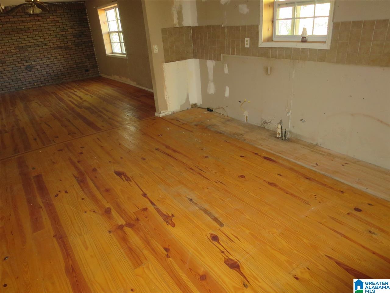 3147 Westover Road Sterrett, AL 35147 - Photo 9 of 17