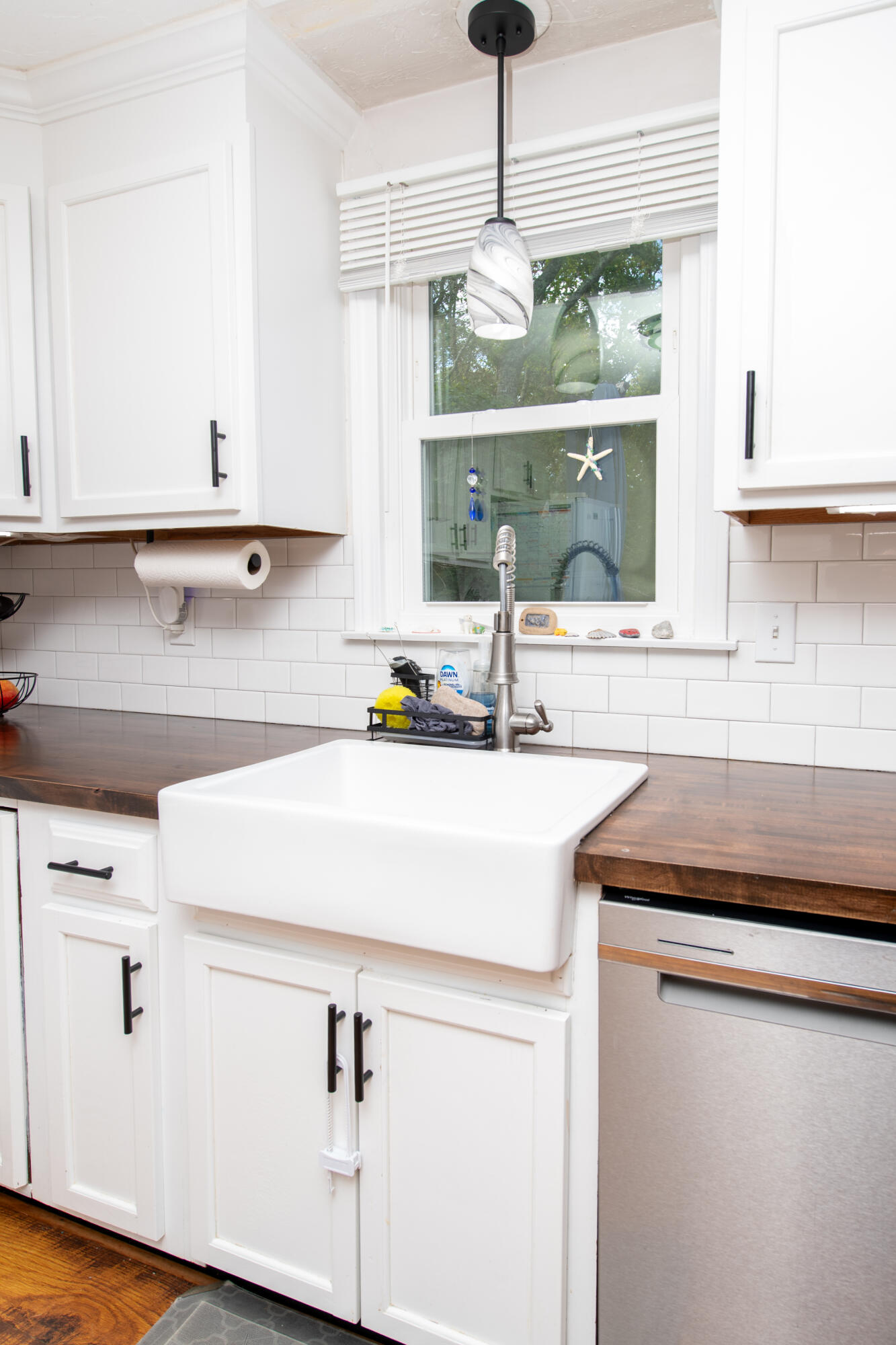11 Warwick Way Mashpee, MA 02649 - Photo 16 of 67 a kitchen with a sink a counter top space and cabinets
