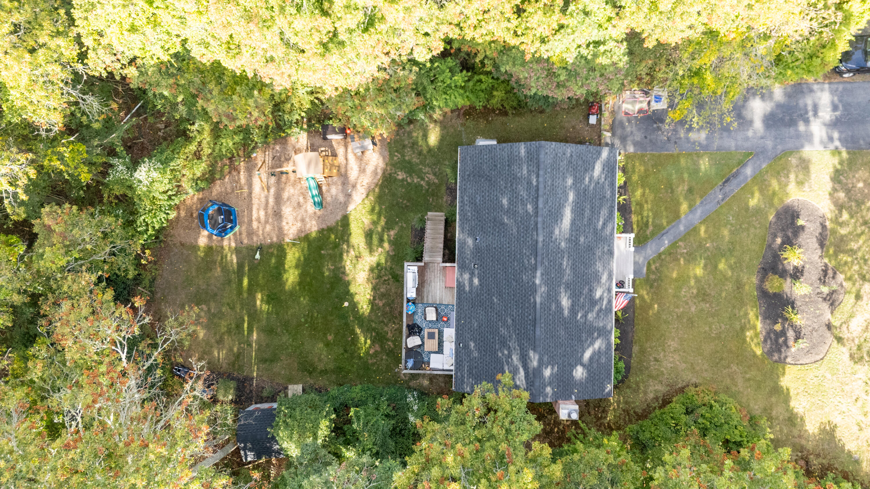 11 Warwick Way Mashpee, MA 02649 - Photo 53 of 67 a view of a back yard