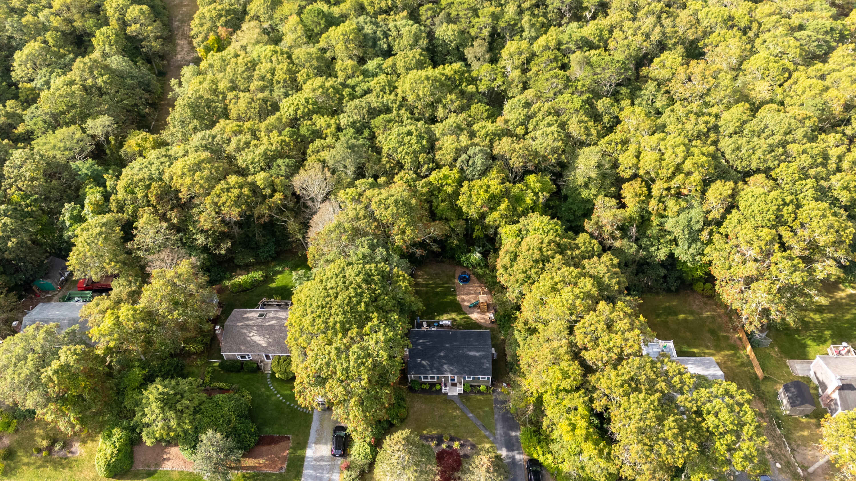 11 Warwick Way Mashpee, MA 02649 - Photo 65 of 67 DJI_20250917091401_0002_D