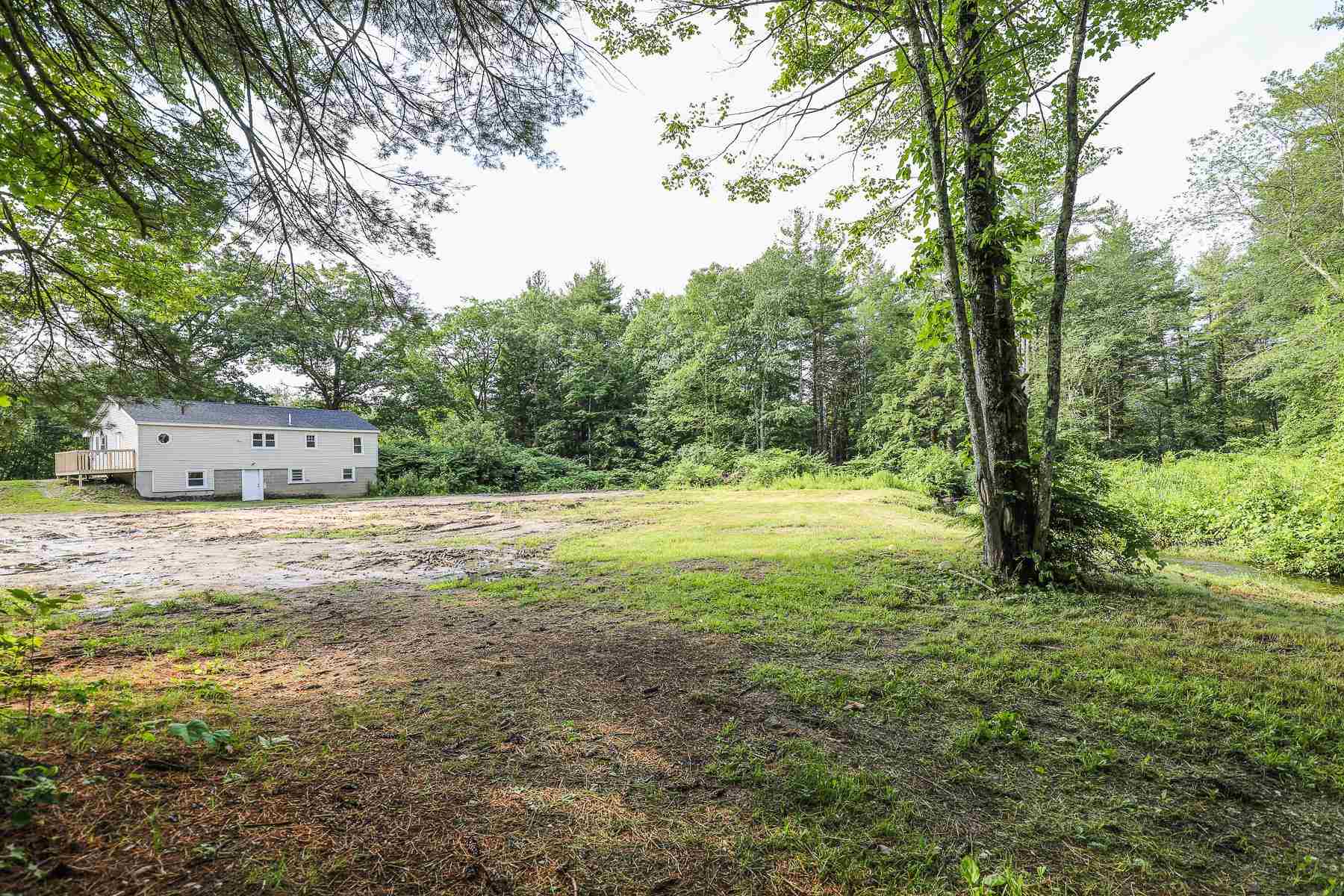 92 Old Chester Road Derry, NH 03038 - Photo 24 of 27