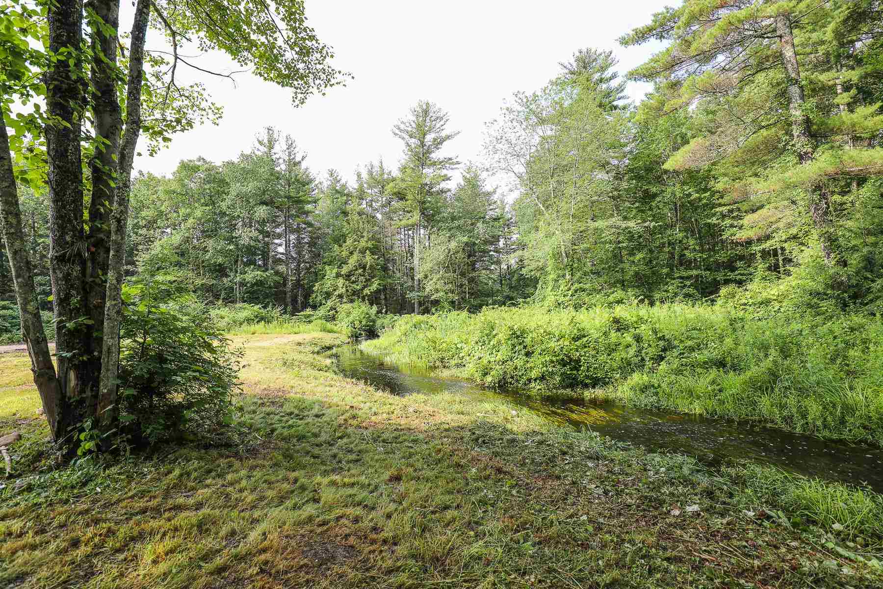 92 Old Chester Road Derry, NH 03038 - Photo 26 of 27
