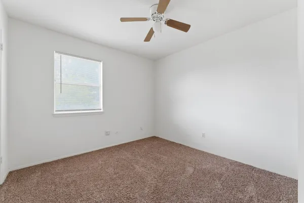 $199,999 | 6914 Ten Curves Road, Spring, TX 77379