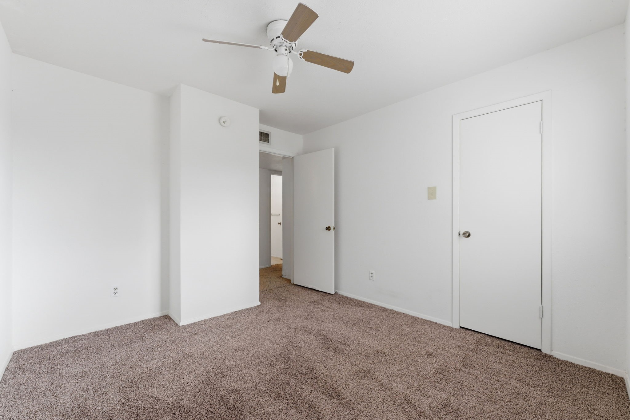 6914 Ten Curves Road Spring, TX 77379 - Photo 16 of 26 Another angle of first bedroom.