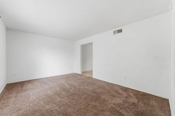 $199,999 | 6914 Ten Curves Road, Spring, TX 77379