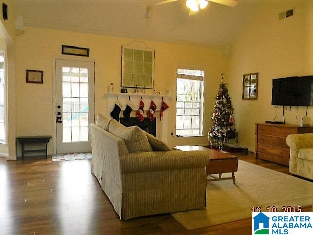 701 Barkley Circle Alabaster, AL 35007 - Photo 3 of 36