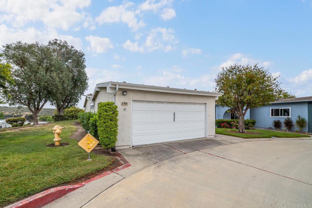 3731 Sage Way Oceanside, CA 92057 - Photo 2 of 26