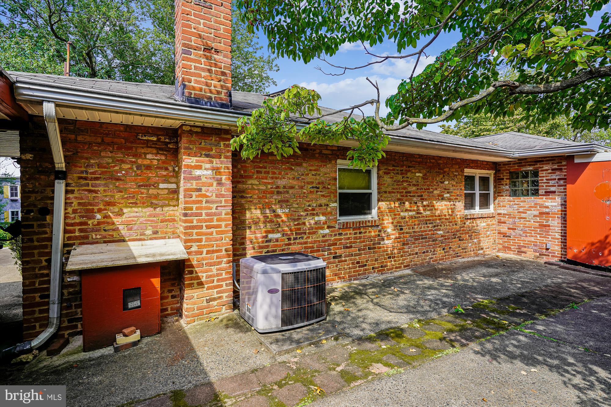 4528 North Dittmar Road Arlington, VA 22207 - Photo 11 of 20