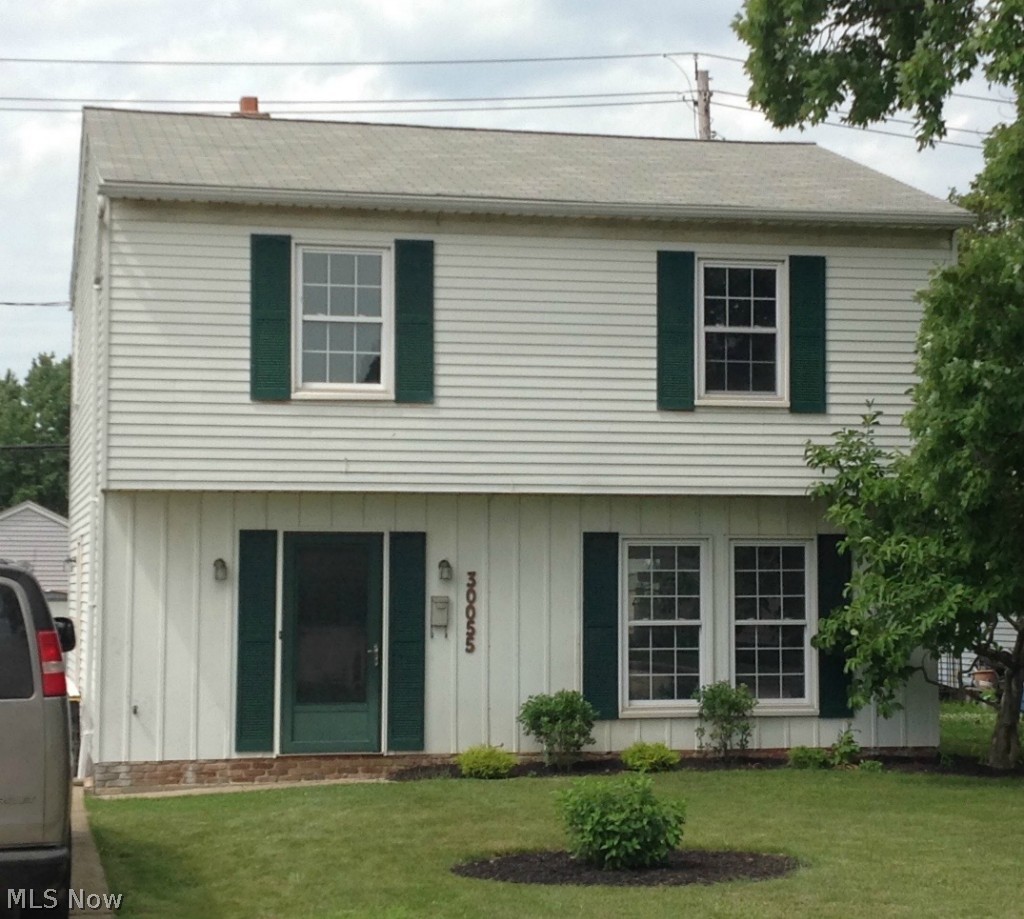 30055 Regent Road Wickliffe, OH 44092 - Photo 1 of 13 Gallery Image 1