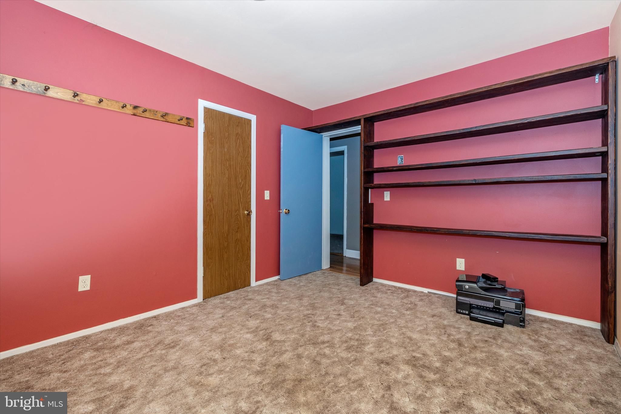 5327 Buffalo Road Mount Airy, MD 21771 - Photo 15 of 54 Upper Level Bedroom 3